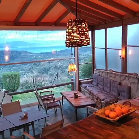 Gero-fotis - Upper Floor Superb View 아파트